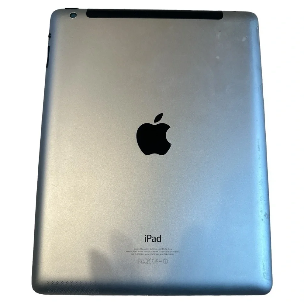 iPad generation 4, model A 1459, WiFi and cellular, 64GB, 2 small cracks